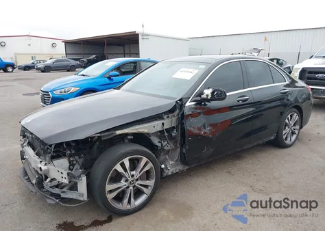 2015 Mercedes-Benz C 300 Sport 4Matic from USA, damaged, VIN 55SWF4KB6FU026738